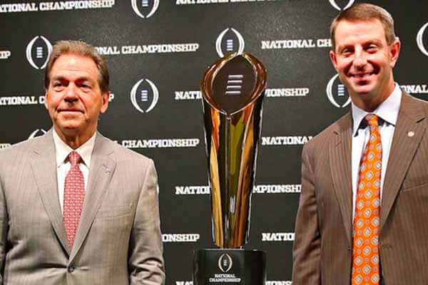 The two coaches ready for the game