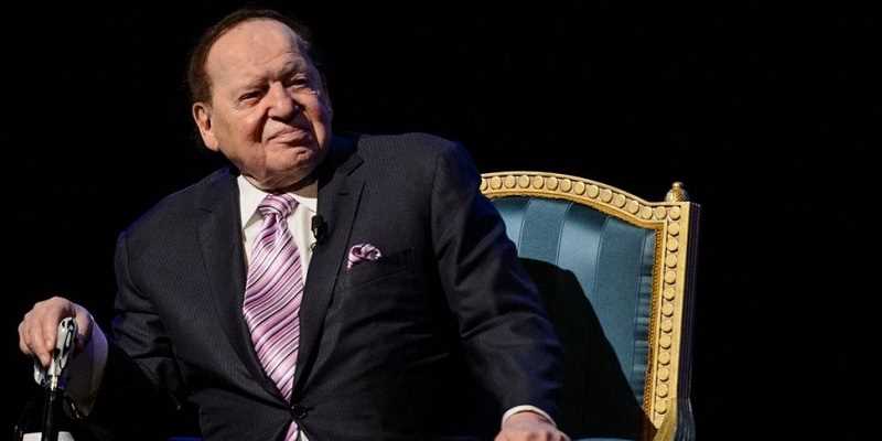 late casino magnate sheldon adelson standing up